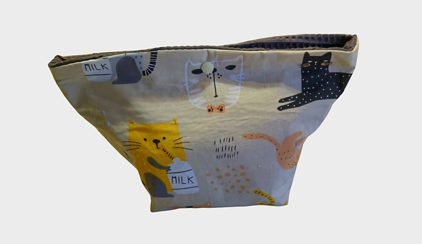 Kit de naissance personnalisé – Panier, lingettes bébé & bavoir