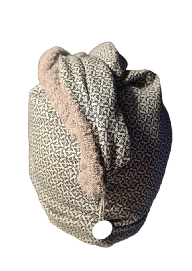 Serviette pour cheveux en tissu – Fabrication artisanale
